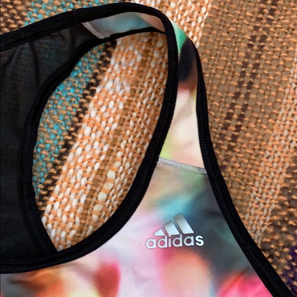 Adidas climacool sports bra. Size S A/B - Picture 2 of 4